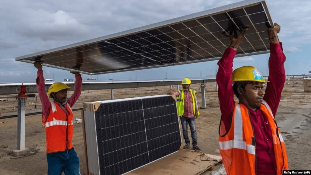 SOLAR 12